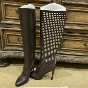 SJP boots